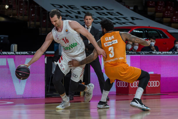 通过这样的 通过这样的