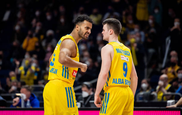 突破是球队 突破是球队