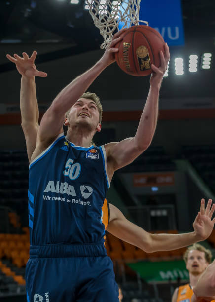 展现了超越 展现了超越